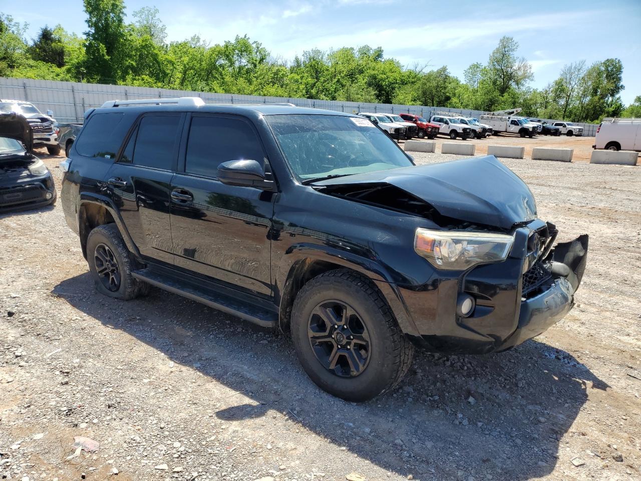 2014 Toyota 4Runner Sr5 - Фото 4