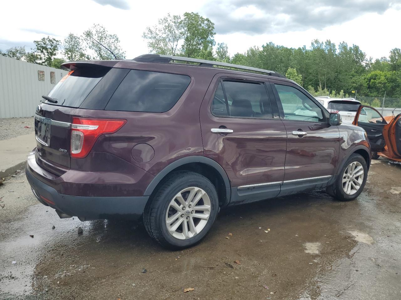 2011 Ford Explorer Xlt - Фото 3