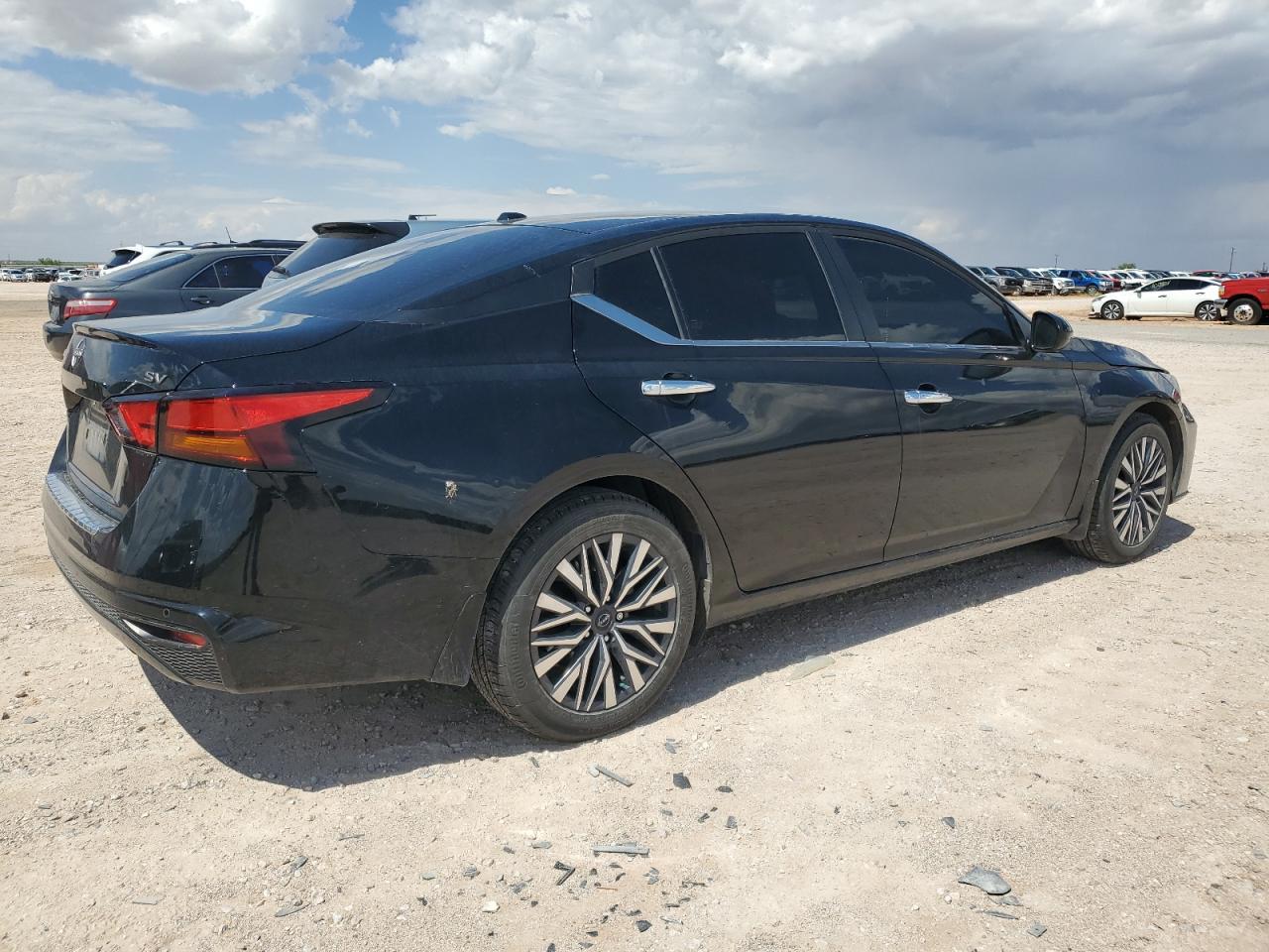 2023 Nissan Altima Sv - Фото 3