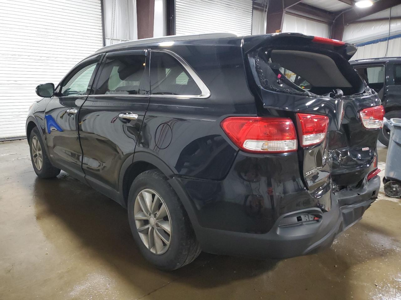 2016 Kia Sorento Lx - Image 2