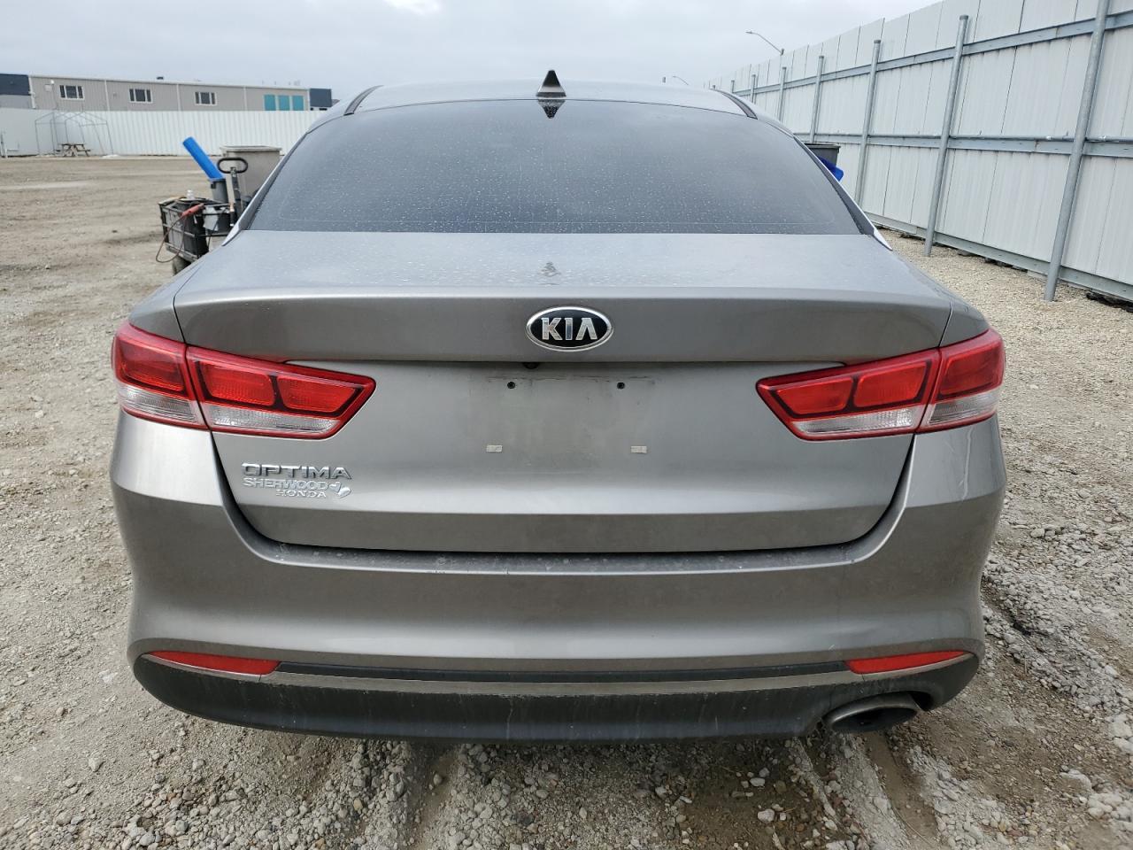2017 Kia Optima Lx - Фото 6