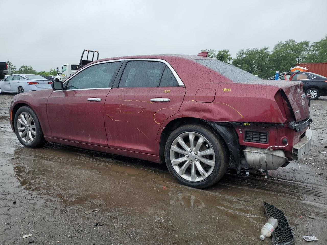 2018 Chrysler 300 Limited - Image 2