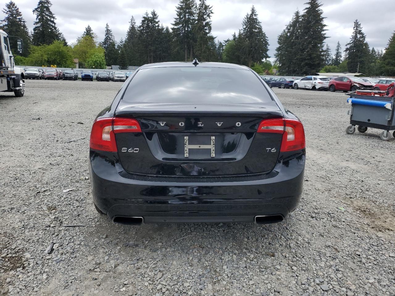 2015 Volvo S60 Platinum - Фото 6