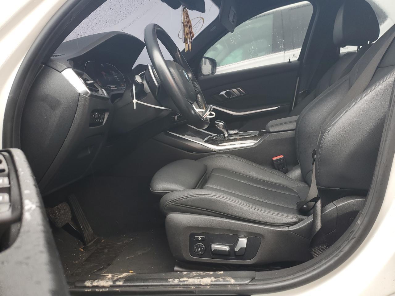 2020 BMW Motorrad 330I - Image 7