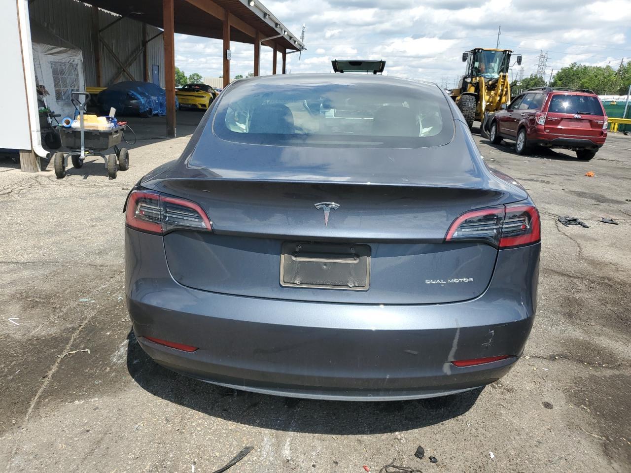 2023 Tesla Model 3 - Image 6