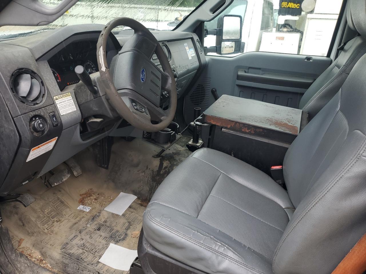 2014 Ford F450 Super Duty - Фото 7