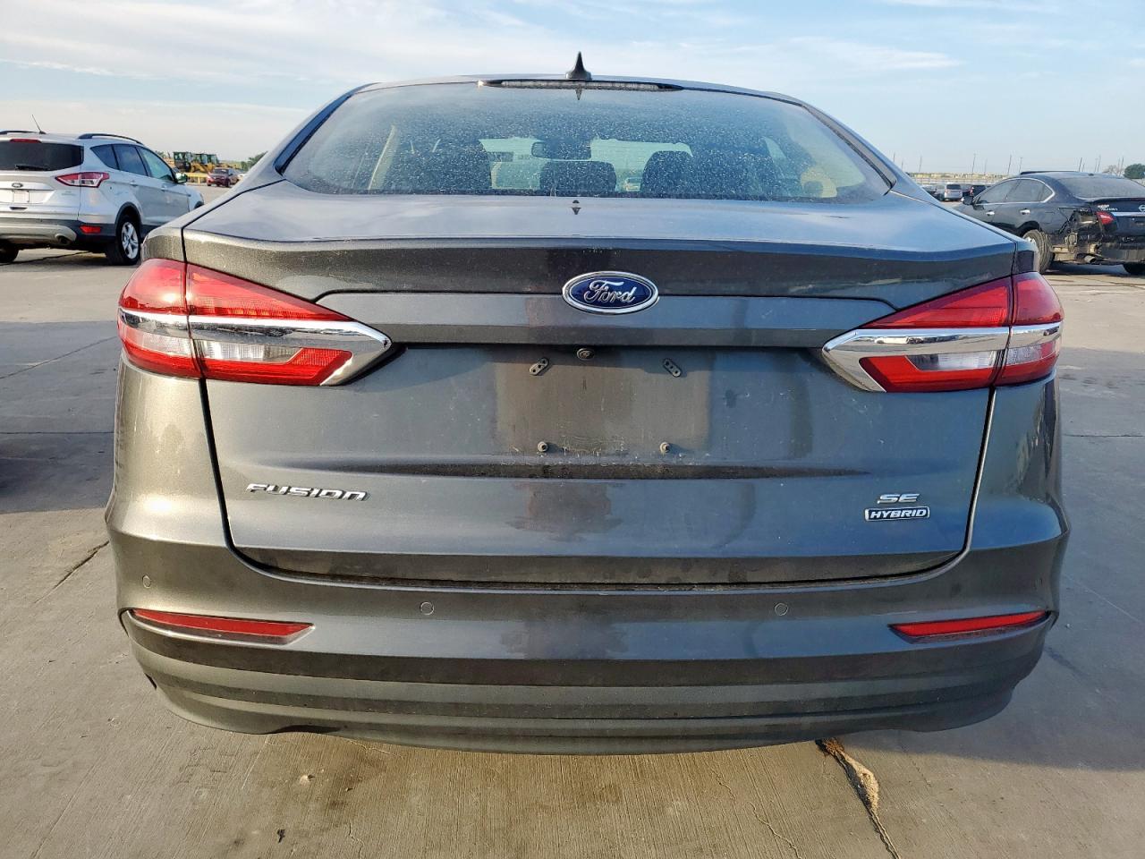 2020 Ford Fusion Se - Фото 6