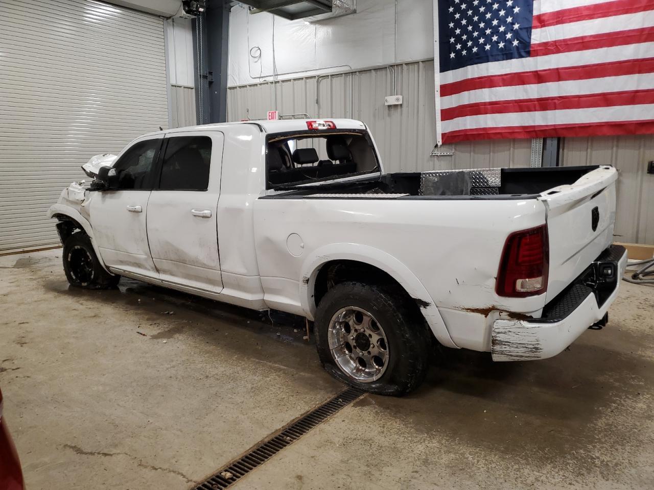2018 Ram 2500 Laramie - Image 2