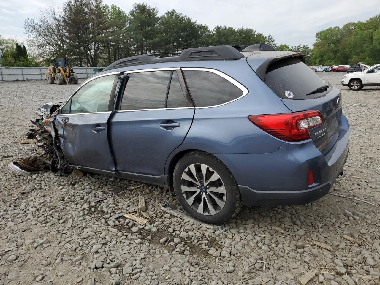 2017 Subaru Outback 2.5I Limited - Фото 2