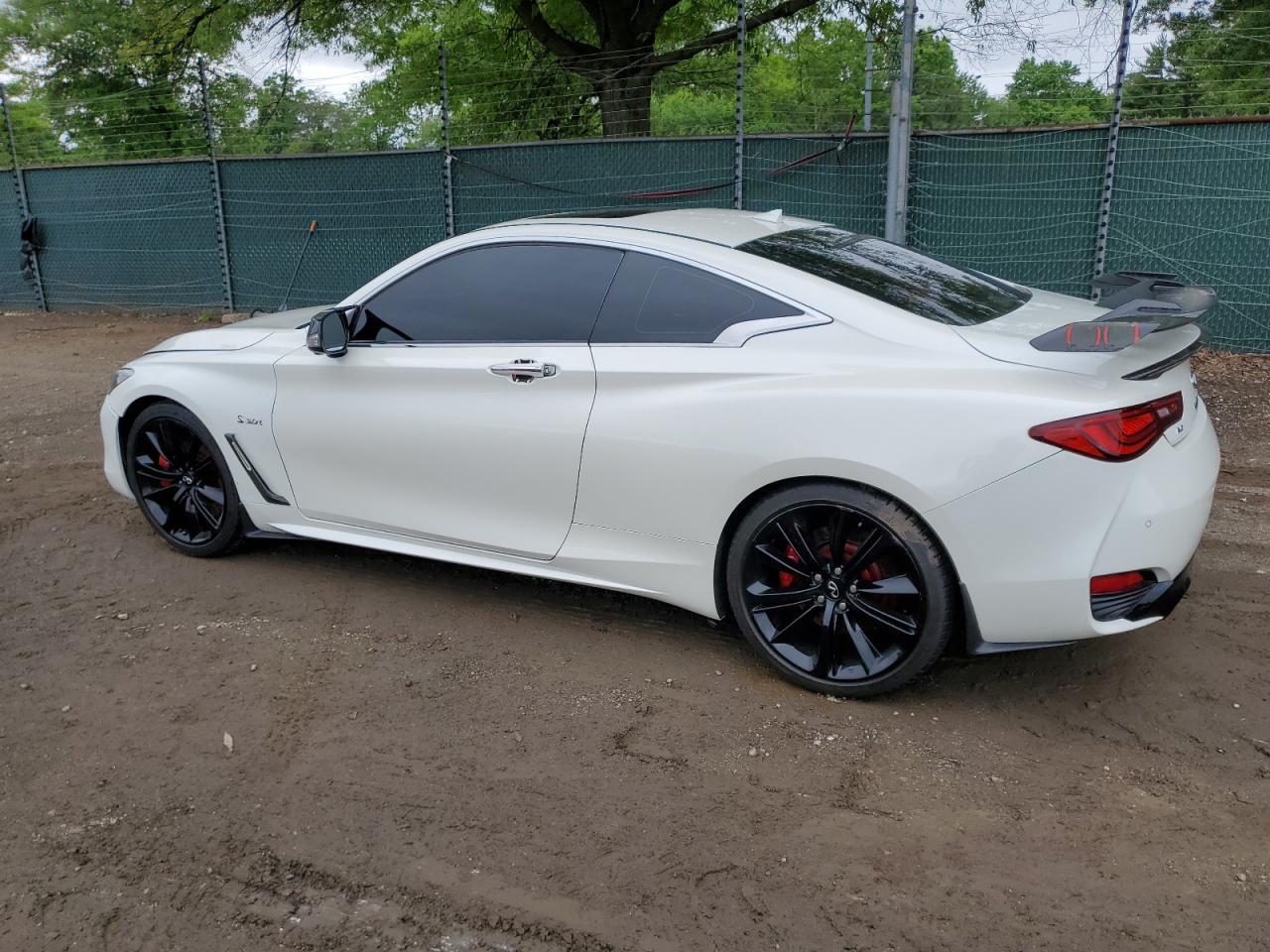 2019 Infiniti Q60 Red Sport 400 - Image 2