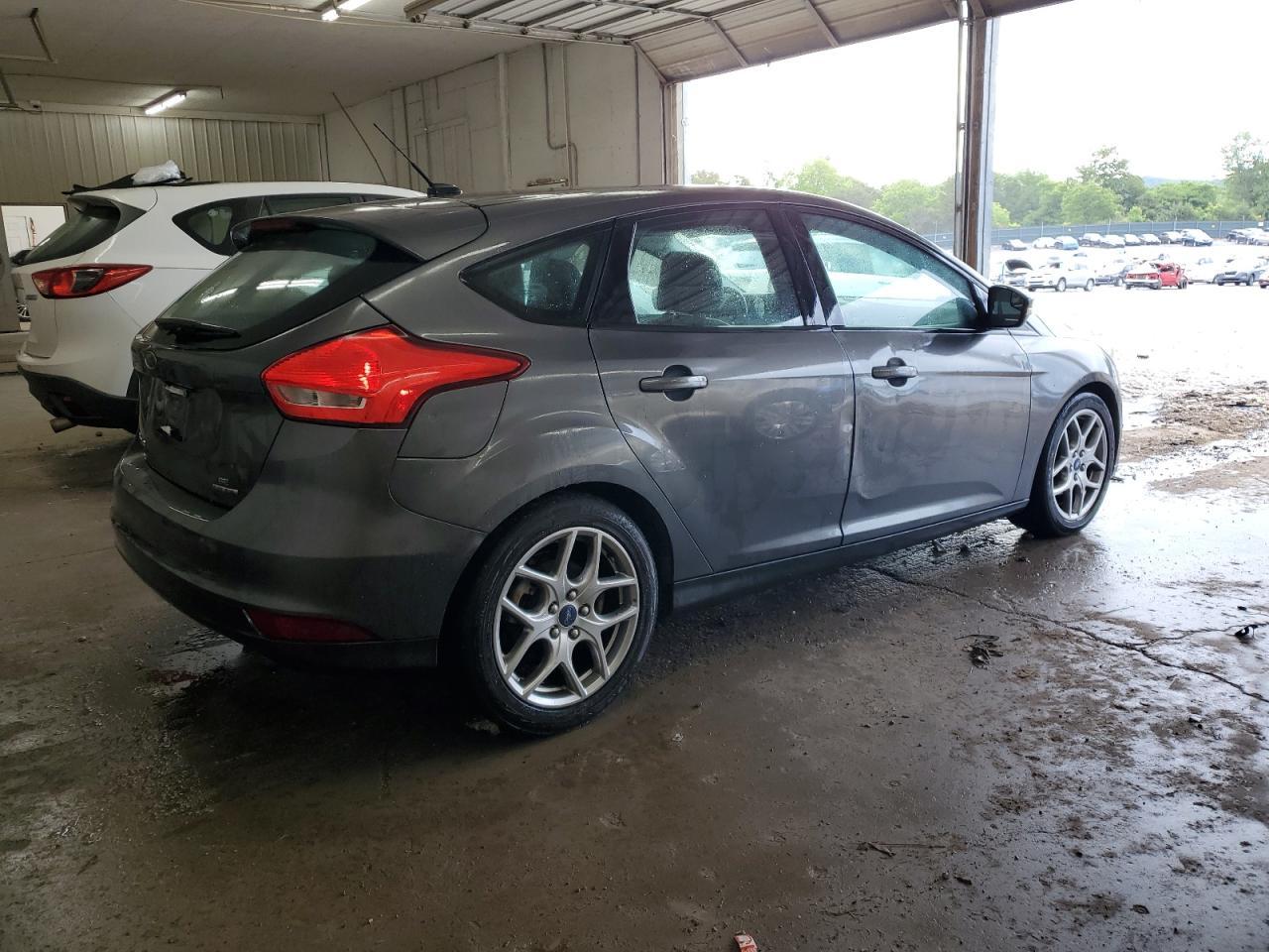 2015 Ford Focus Se - Фото 3