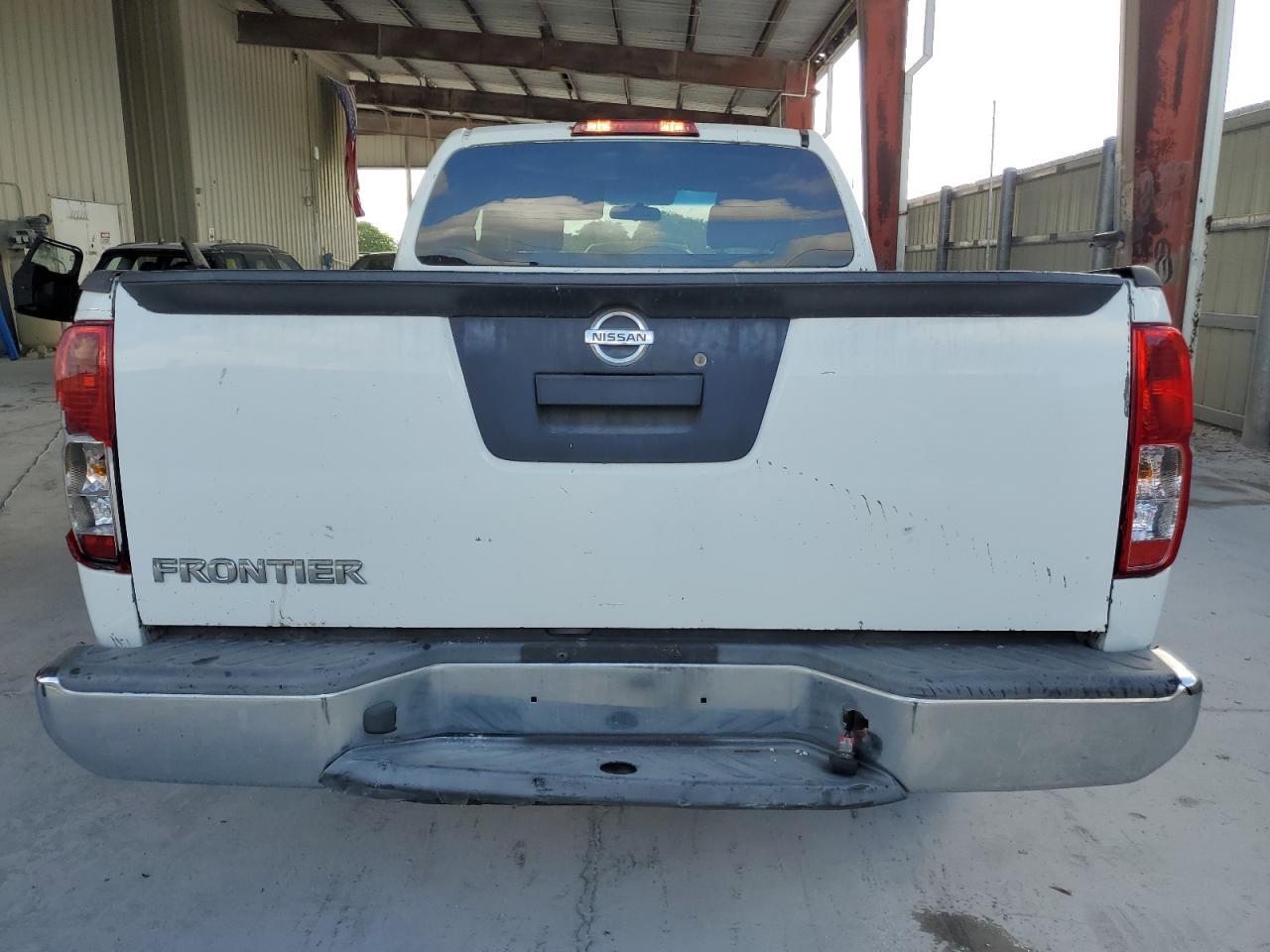 2014 Nissan Frontier S - Фото 6