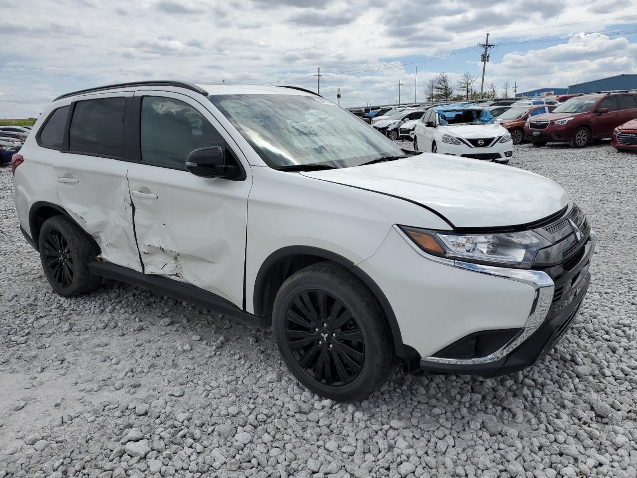 2020 Mitsubishi Outlander Se - Image 4