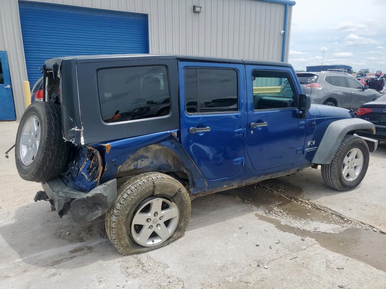 2009 Jeep Wrangler Unlimited X - Фото 3