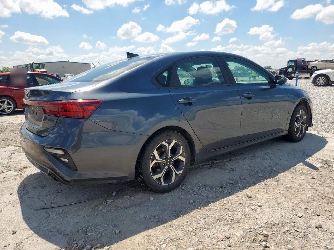 2020 Kia Forte Fe - Фото 3