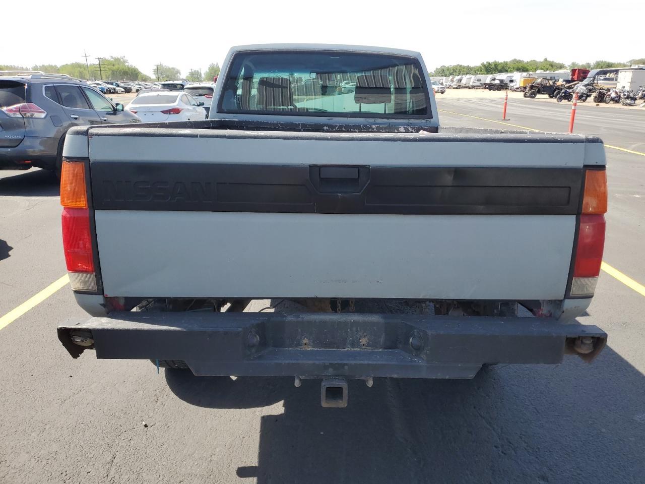 1987 Nissan D21 King Cab - Фото 6