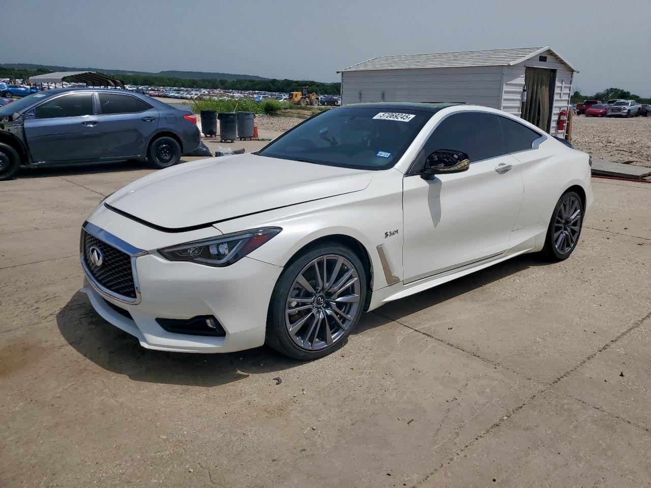 2017 Infiniti Q60 Red Sport 400