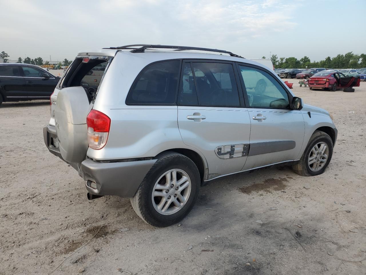 2001 Toyota Rav4 - Image 3