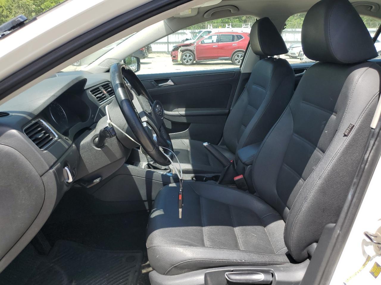 2012 Volkswagen Jetta Se - Image 7