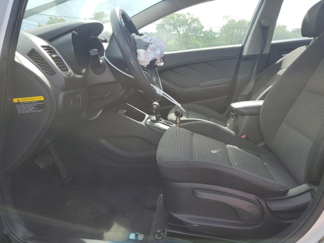 2017 Kia Forte Lx - Image 7