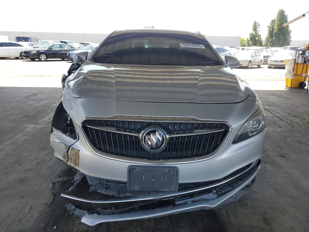 2018 Buick Lacrosse Premium - Фото 5