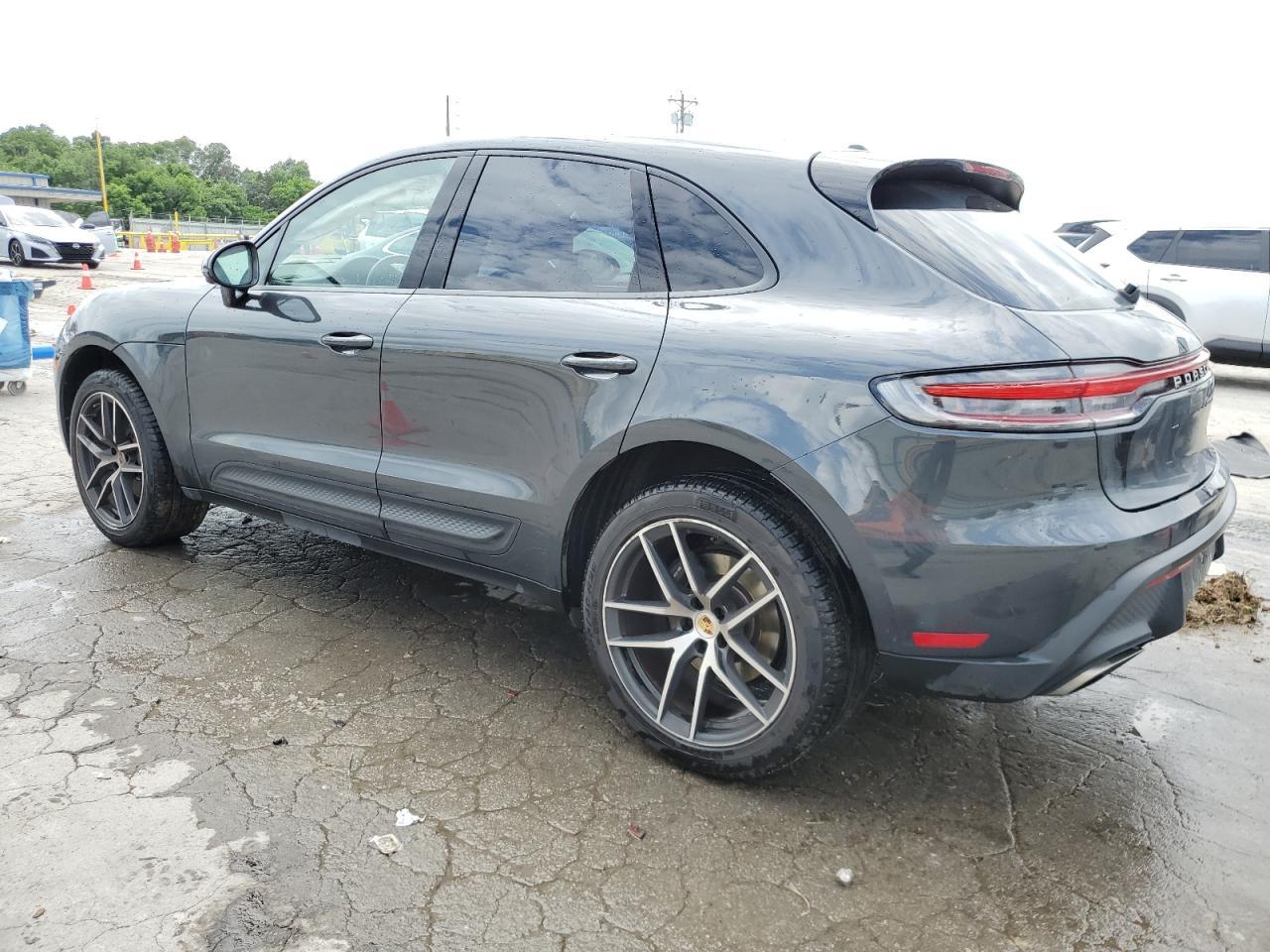 2023 Porsche Macan Base - Image 2