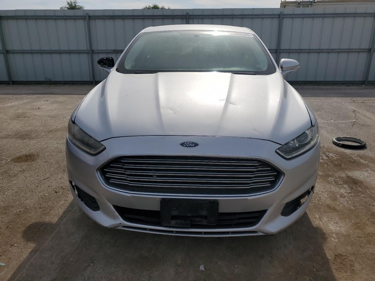 2016 Ford Fusion Se - Фото 5