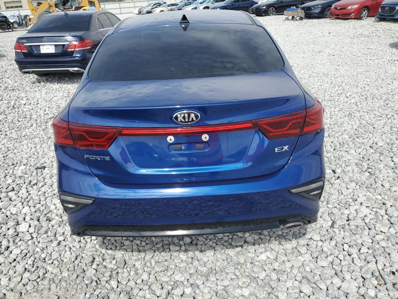 2021 Kia Forte Ex - Фото 6