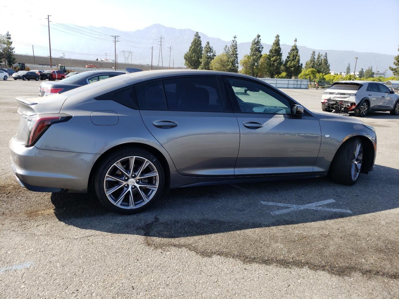 2020 Cadillac Ct5 Sport - Image 3