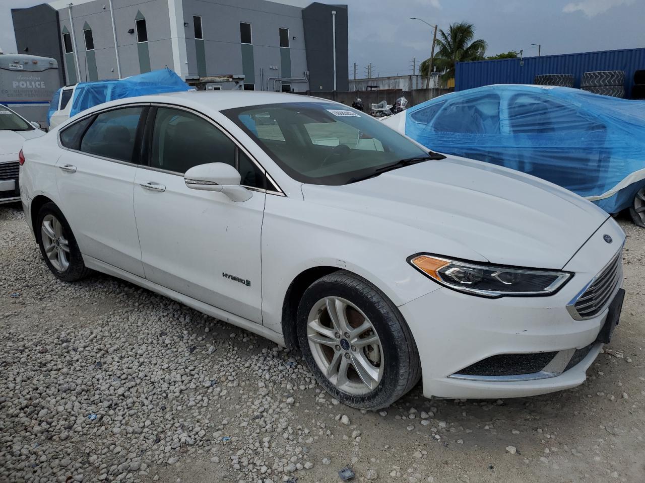 2018 Ford Fusion Se Hybrid - Image 4