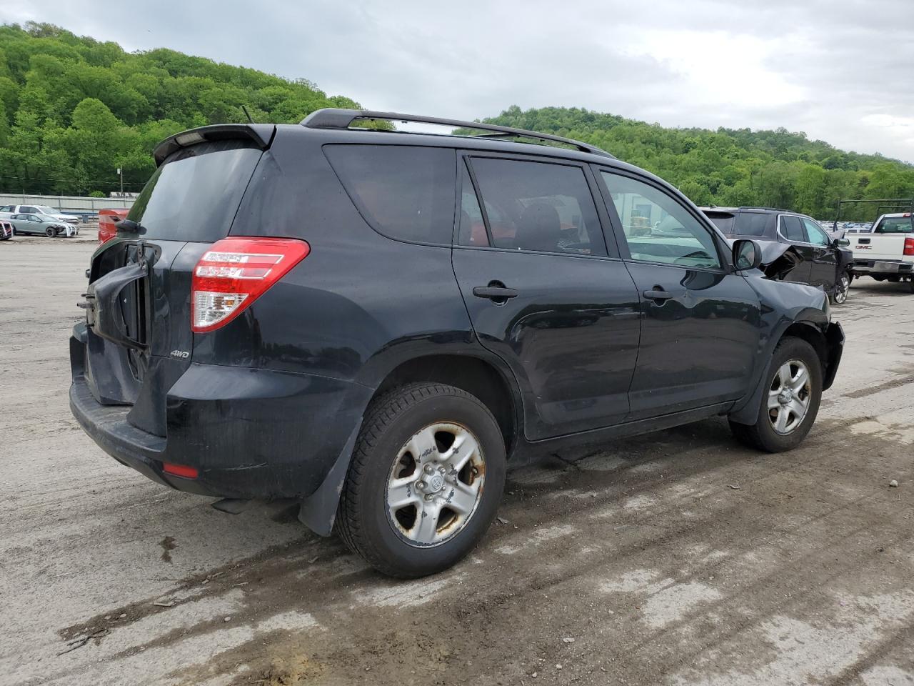 2010 Toyota Rav4 - Image 3