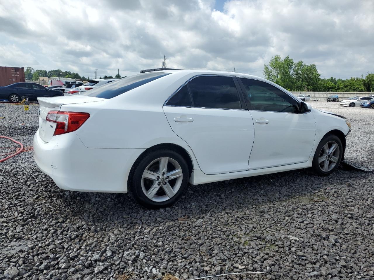 2014 Toyota Camry Se - Фото 3