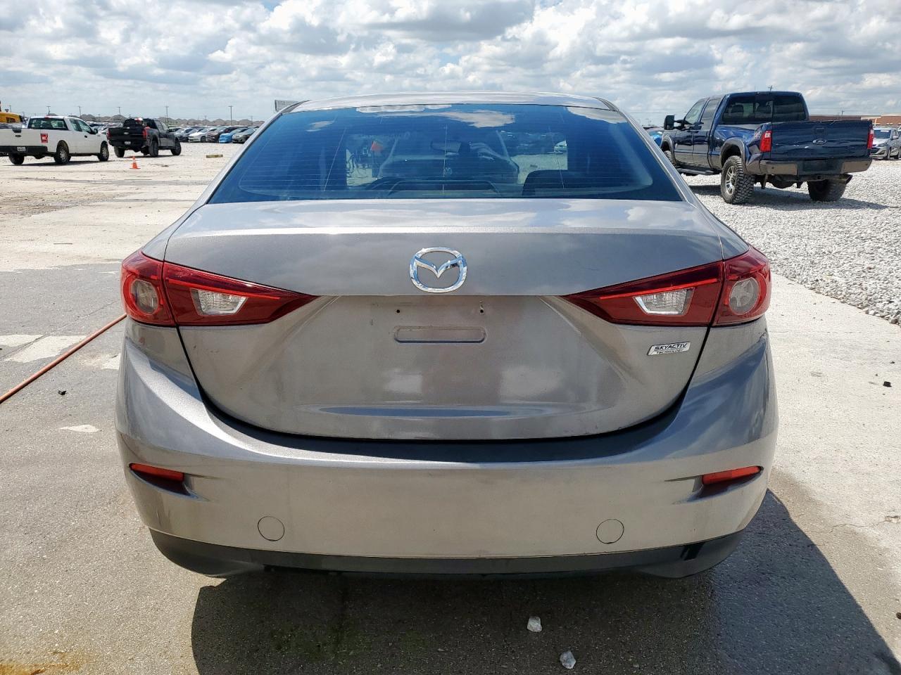 2015 Mazda 3 Sport - Image 6