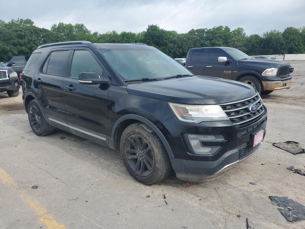 2017 Ford Explorer Xlt - Фото 4