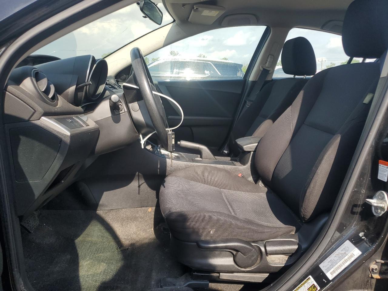 2010 Mazda 3 I - Image 7