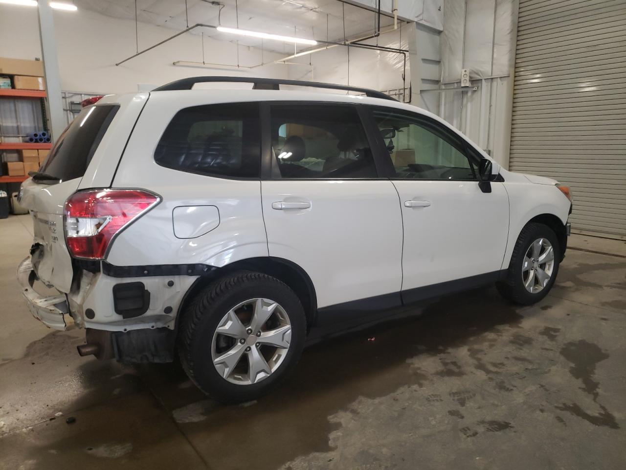 2016 Subaru Forester 2.5I Premium - Image 3
