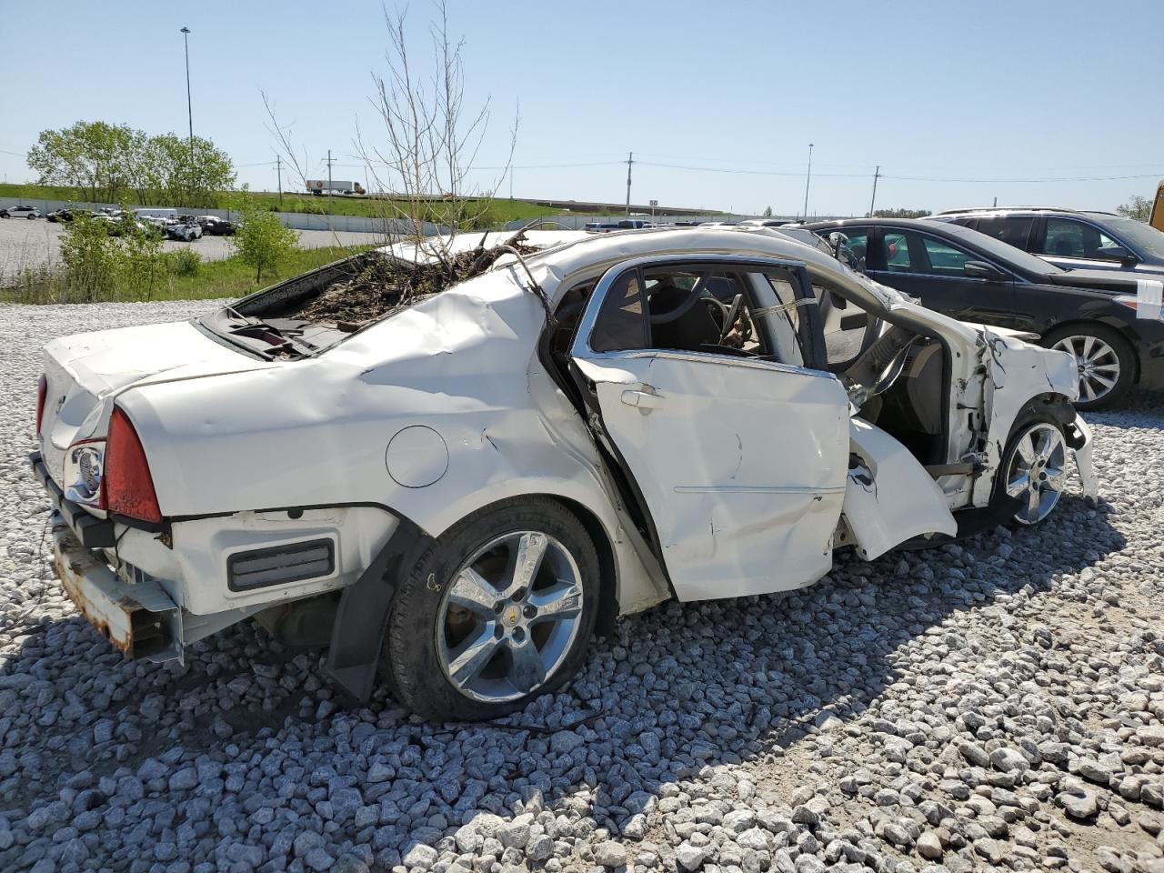 2011 Chevrolet Malibu 1Lt - Image 3