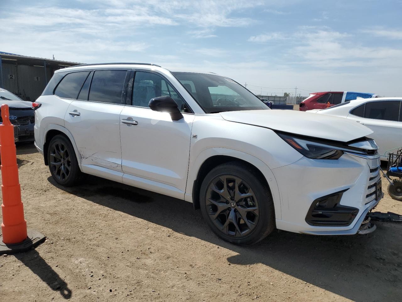 2024 Lexus Tx 500H F Sport Premium - Фото 4