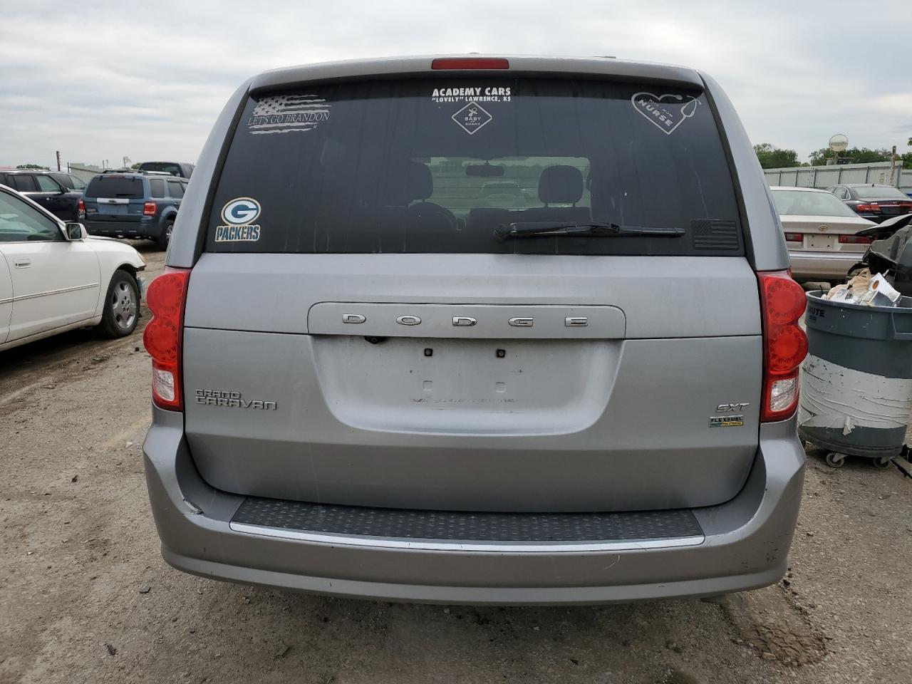 2017 Dodge Grand Caravan Sxt - Фото 6
