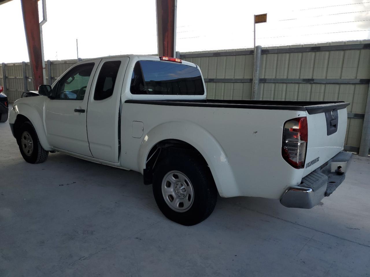 2014 Nissan Frontier S - Фото 2
