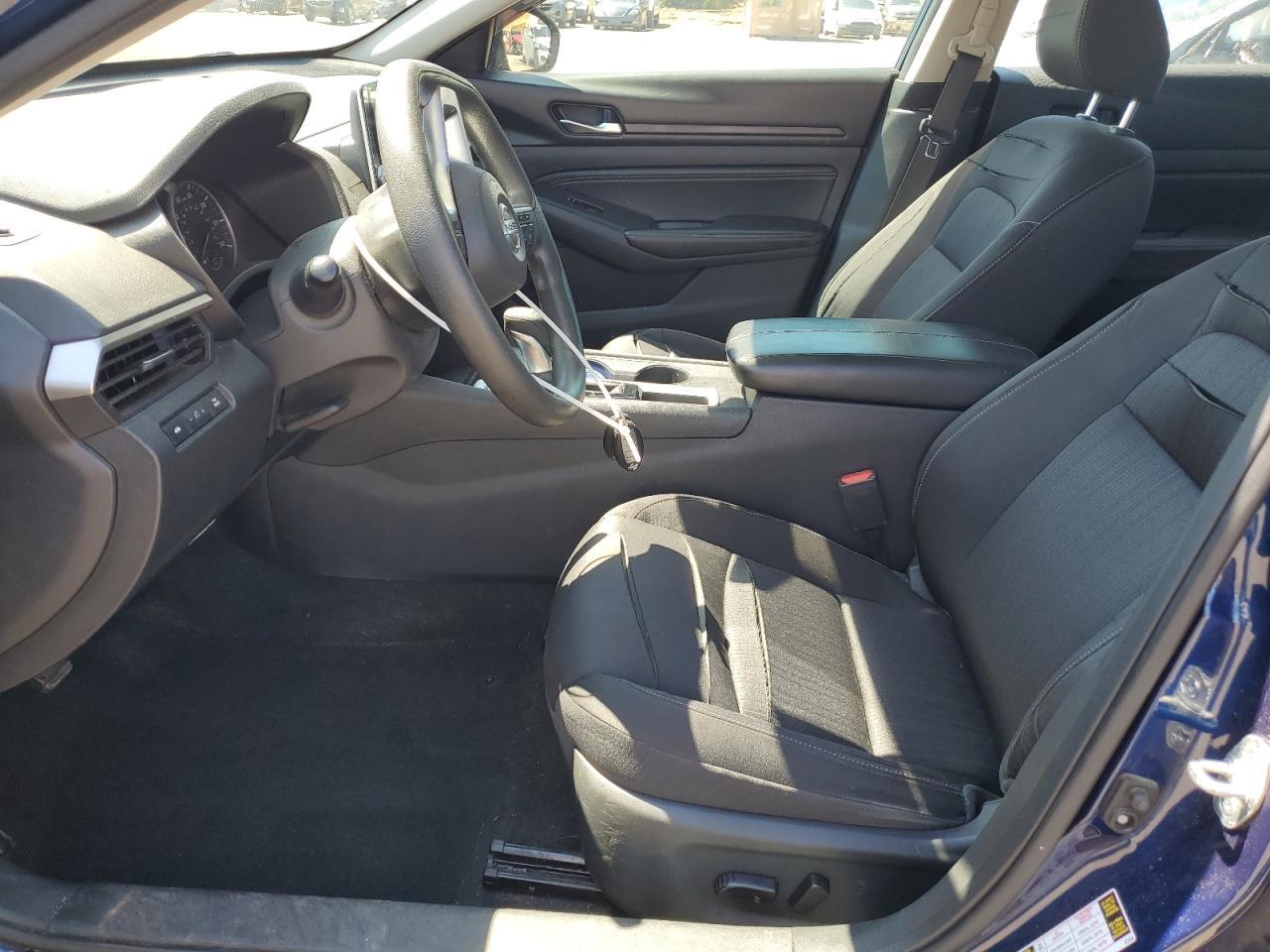 2020 Nissan Altima S - Фото 7