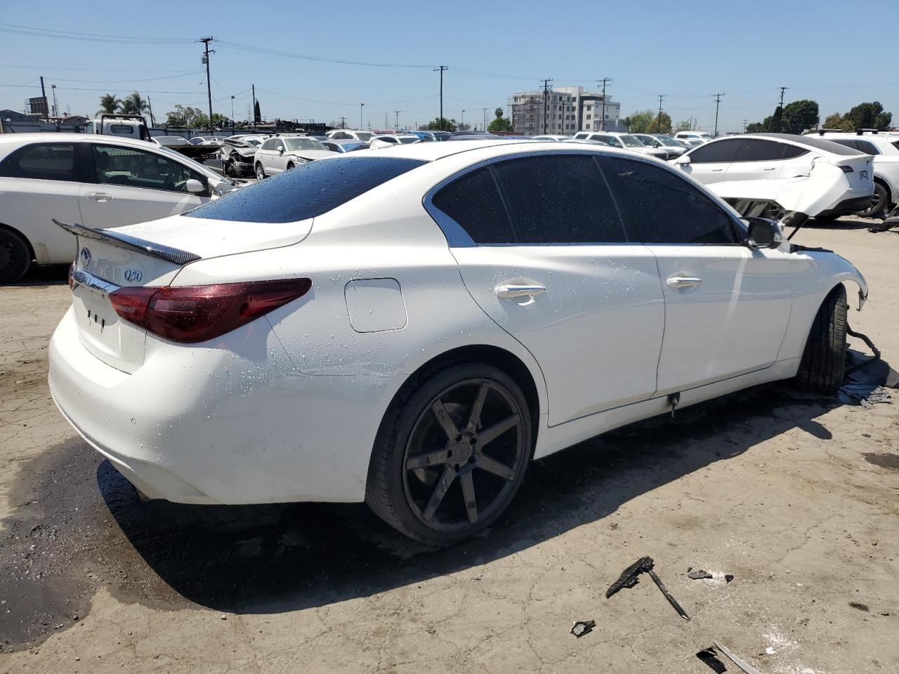 2021 Infiniti Q50 Luxe - Image 3