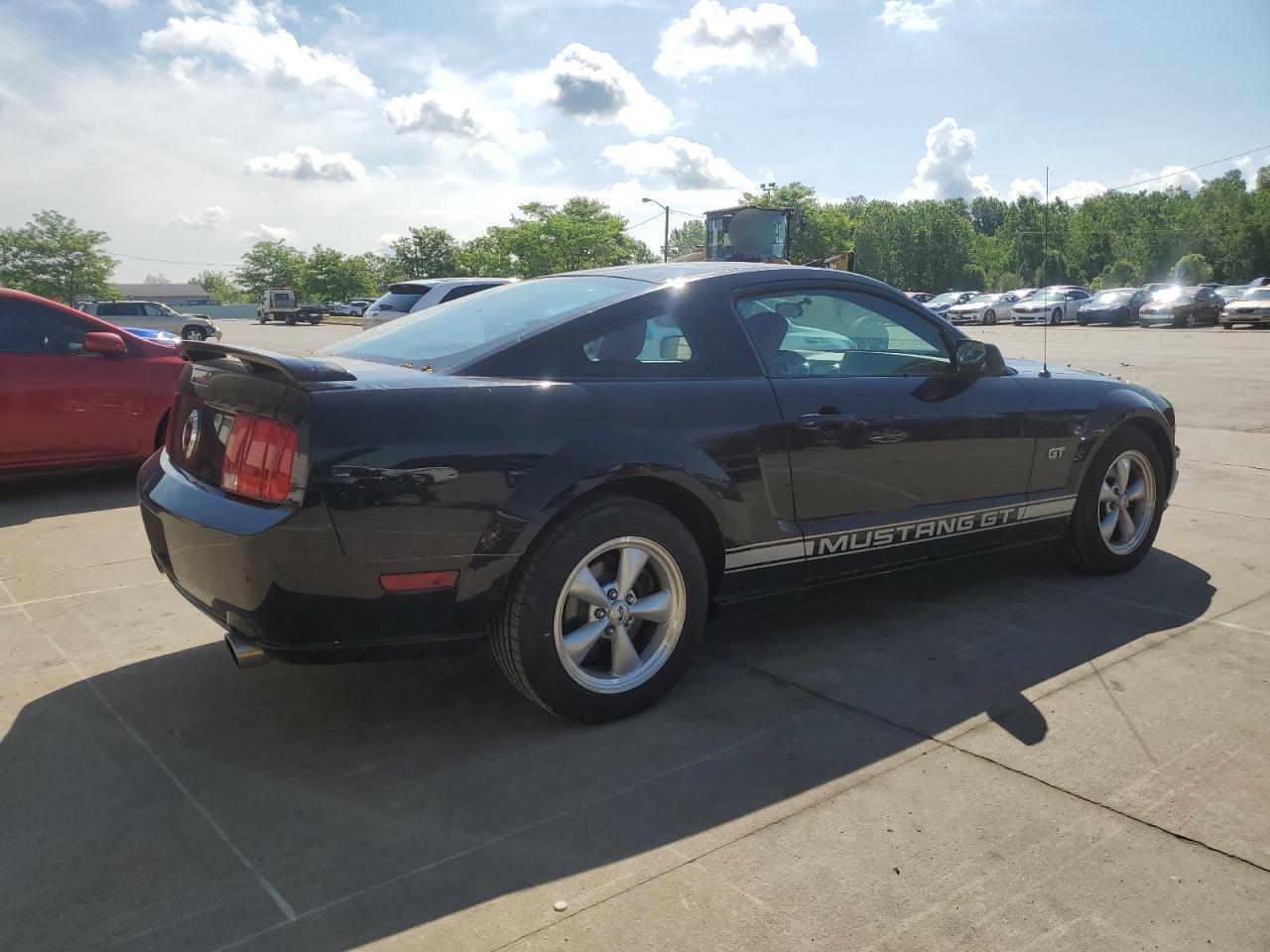 2006 Ford Mustang Gt - Image 3
