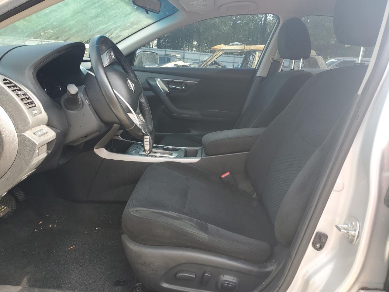 2015 Nissan Altima 2.5 - Image 7