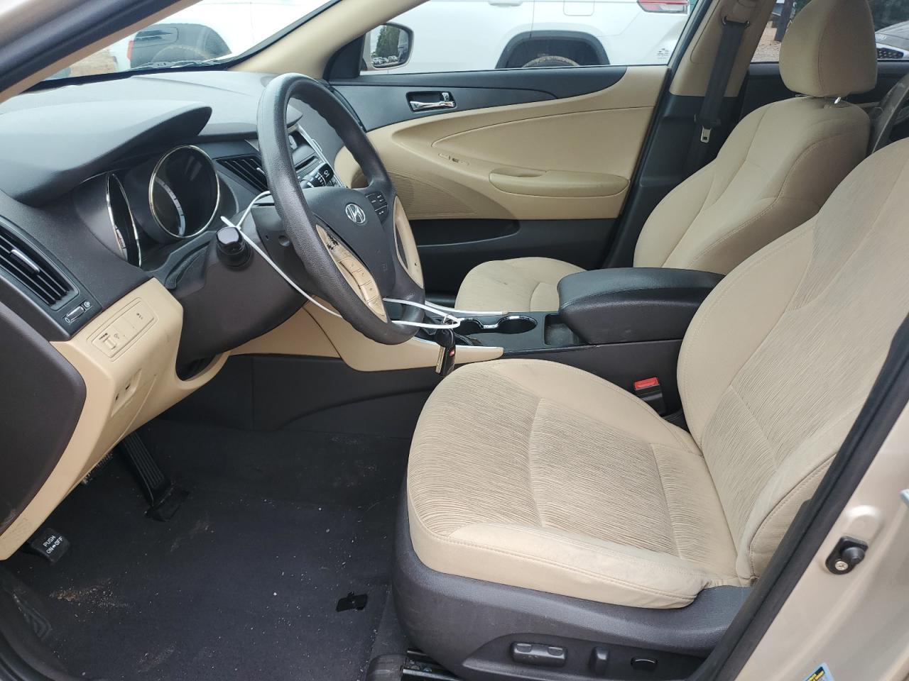 2011 Hyundai Sonata Gls - Image 7