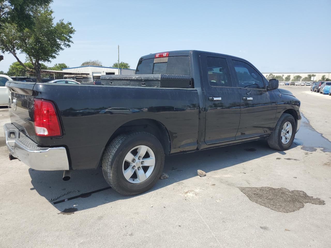 2016 Ram 1500 Slt - Image 3