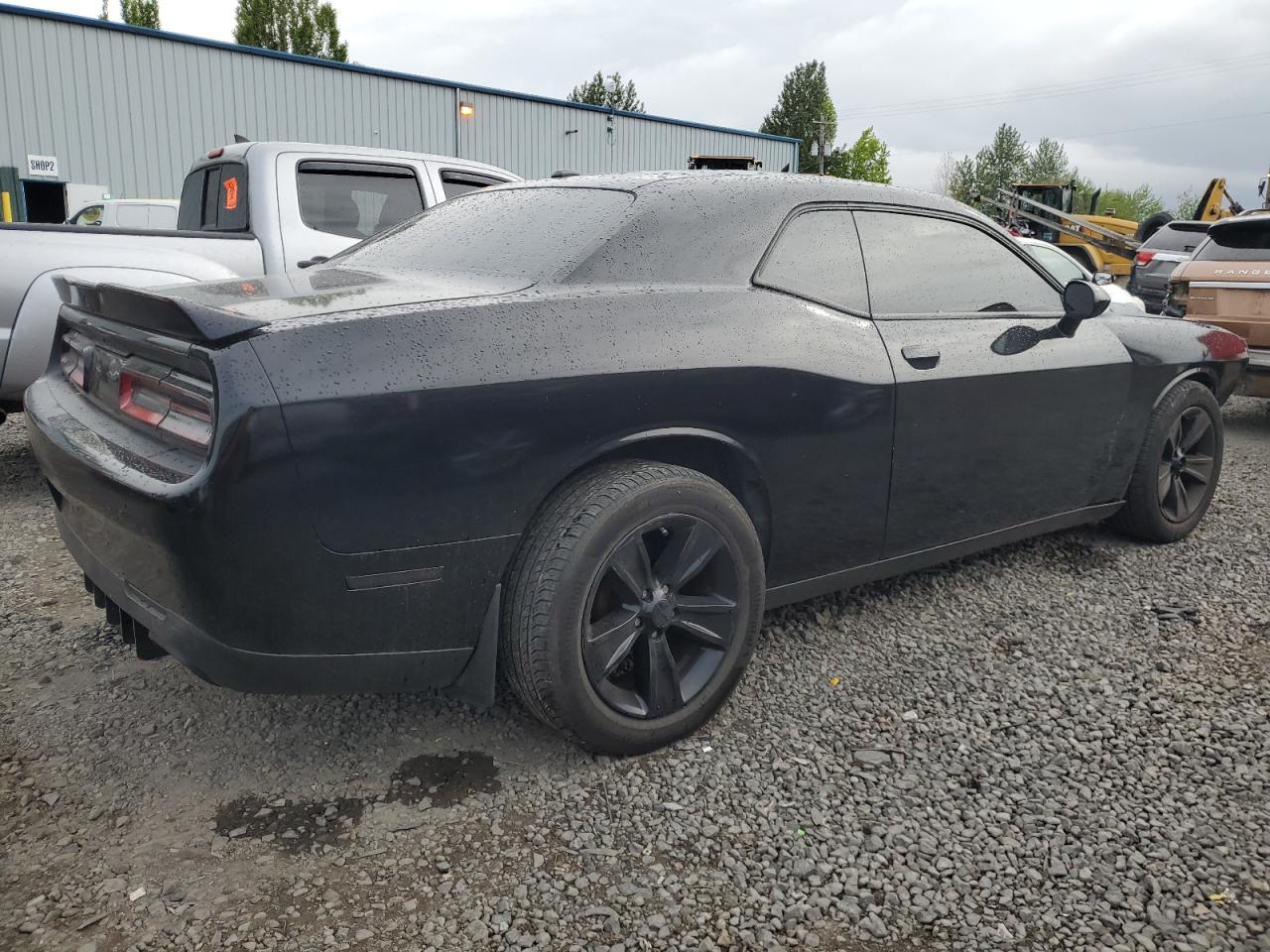 2018 Dodge Challenger Sxt - Image 3