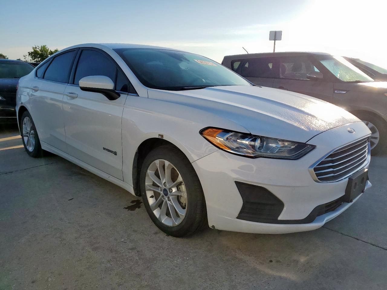 2019 Ford Fusion Se - Фото 4
