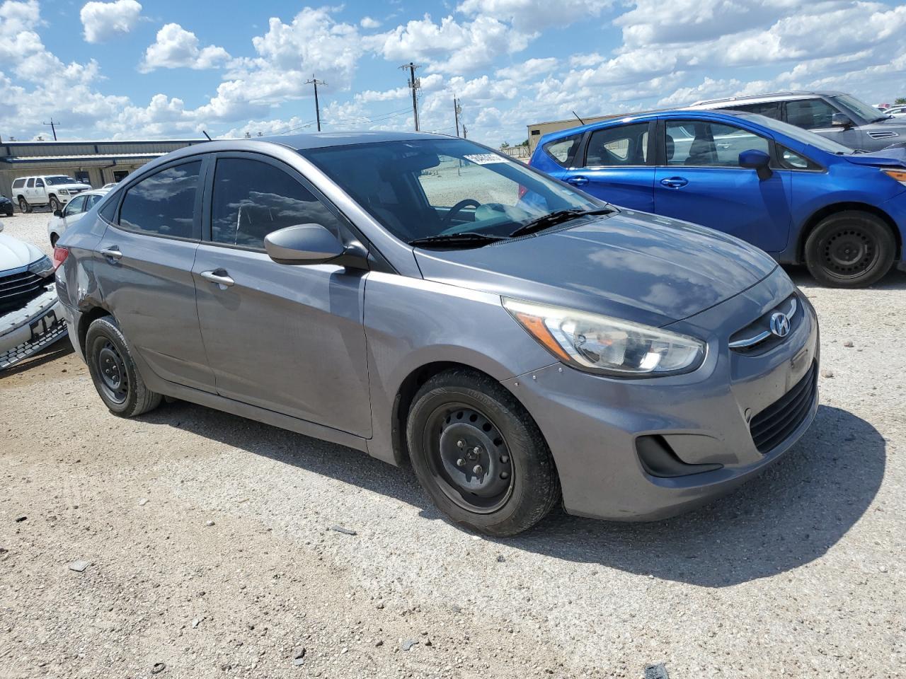 2016 Hyundai Accent Se - Фото 4