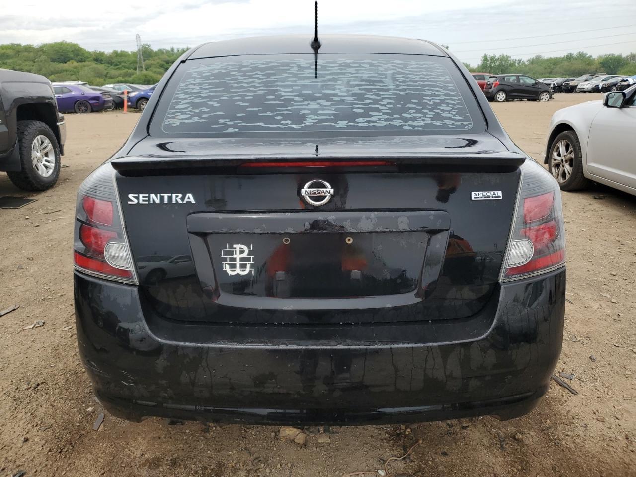 2012 Nissan Sentra 2.0 - Image 6